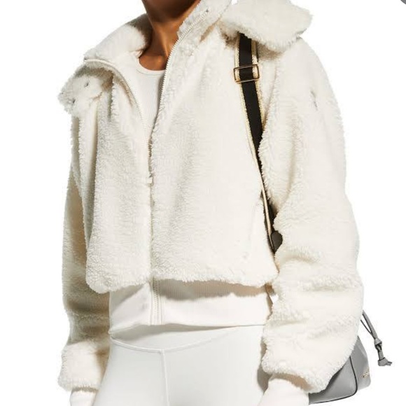 Alo Yoga Foxy Sherpa Jacket in Ivory - Picture 3 of 6